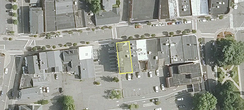 Versatile Office/Retail Space For Sale