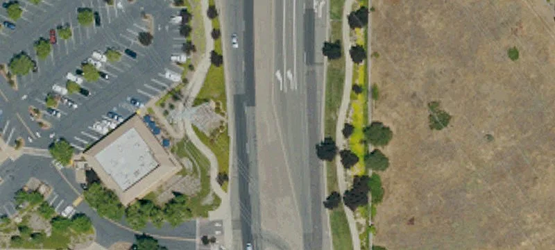 Retail Space in Roseville Center