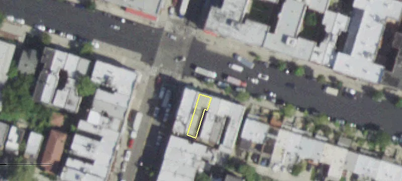 Prime Retail Space Near Subway