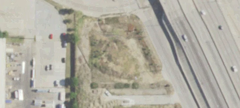 Land Fronting I-35E Available