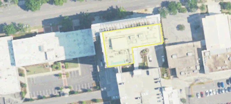 Retail Space in Highland Park