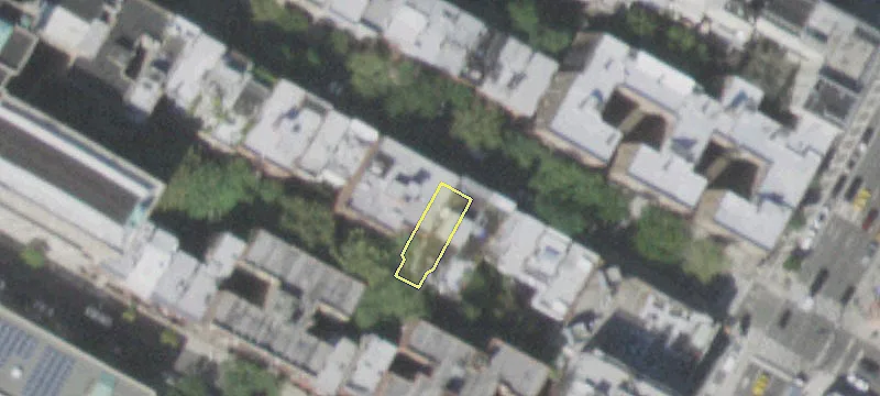 Ground Floor Office with Backyard