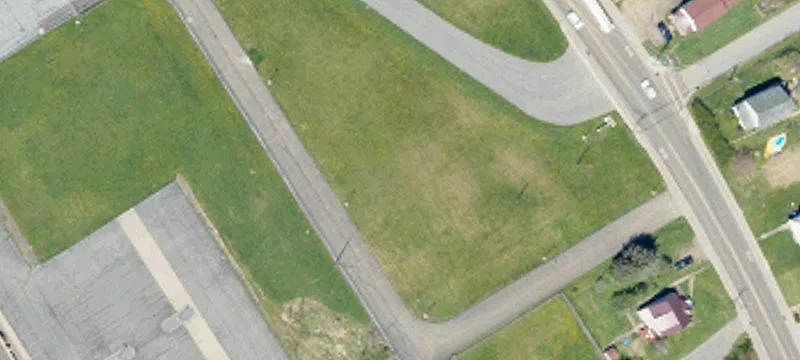 Versatile Industrial/Warehouse Opportunity