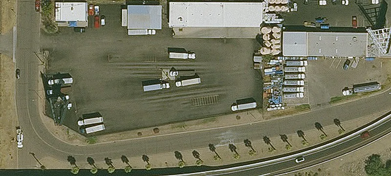 Phoenix Industrial Property with Yard
