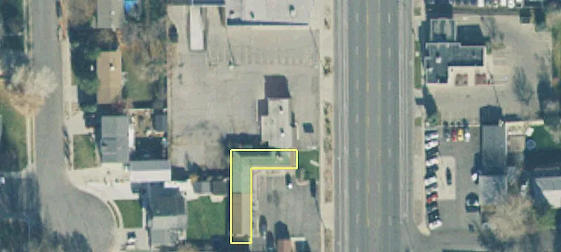Warehouse Space with Fenced Yard