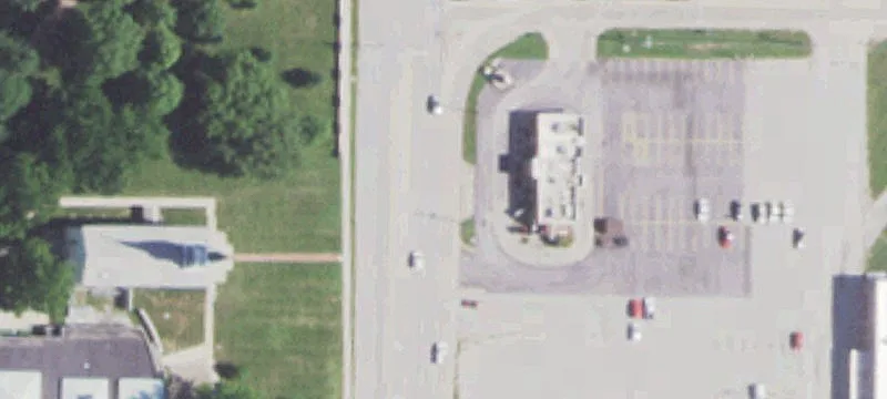 Grocery-Anchored Shopping Center Space