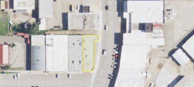 Retail Space in Farmers Market