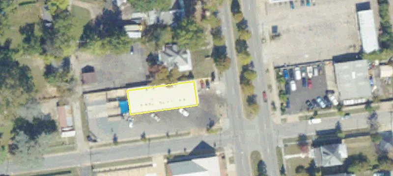Retail/Office Space with Patio