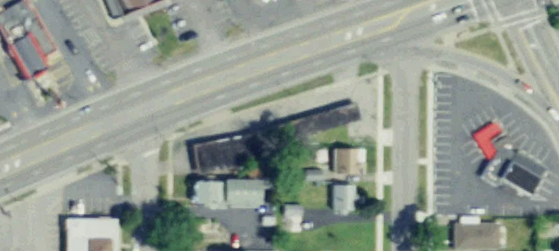Vacant Motel on Niagara Falls
