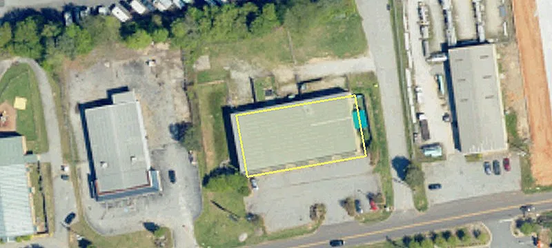 Prime Location Near Woodruff Road