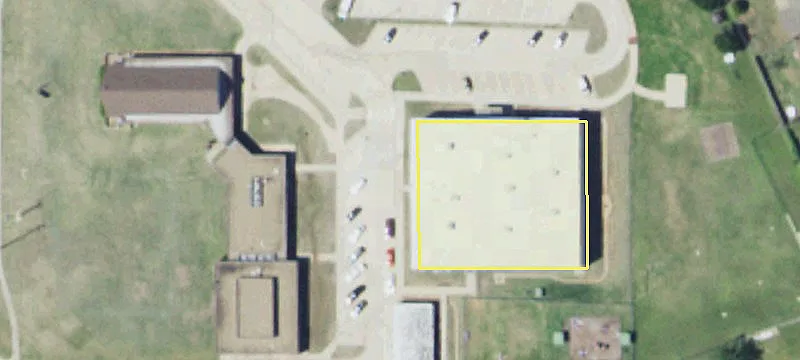 Retail Space with High Visibility