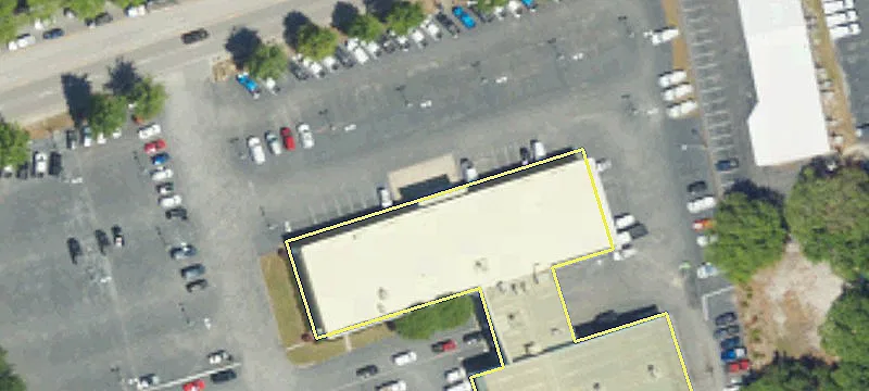 Retail Space Available For Lease
