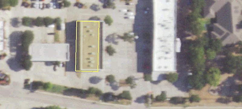 Retail Space in Vineyard Marketplace