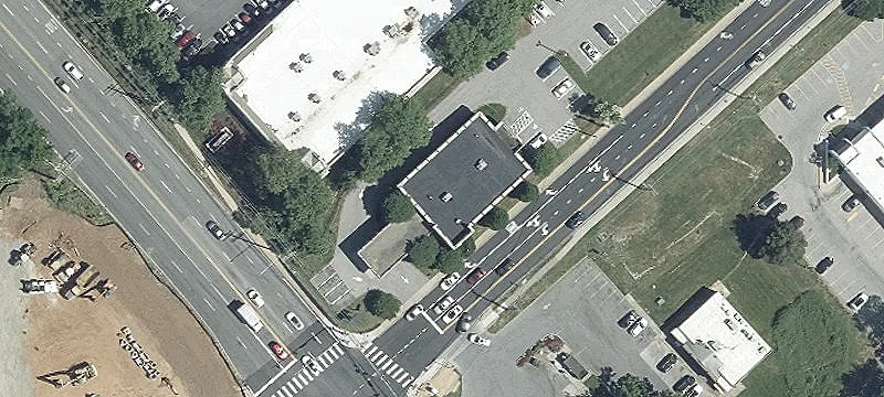 Freestanding Building with Drive-Thru