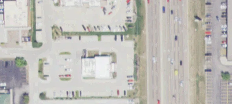 Retail Building on Veteran's Parkway