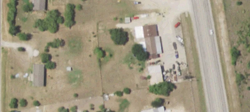 Land on US Highway 183