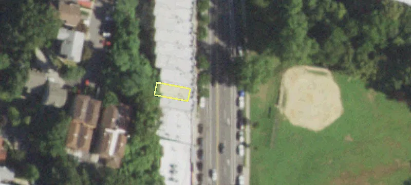 Retail Space in Bronx Available