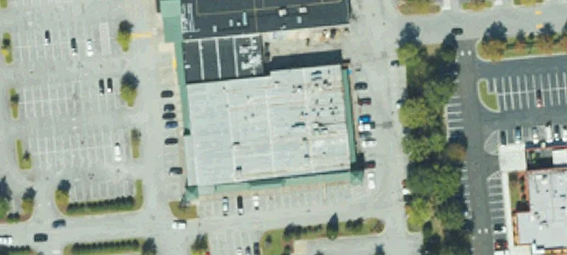 Retail Space in Prime Location