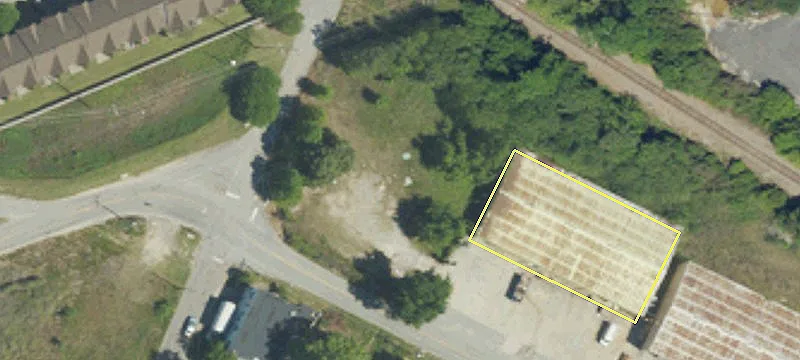 Commercial Land Available on Bluff