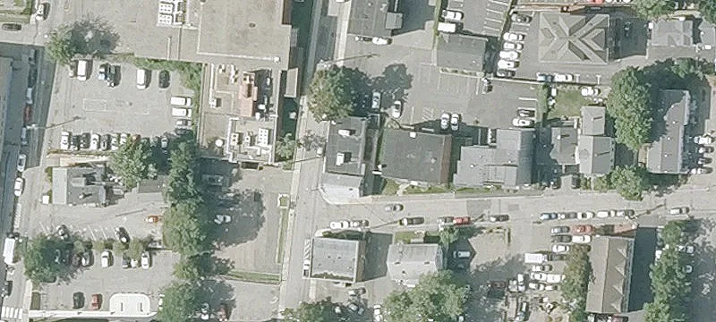 Waltham Commercial Building For Sale