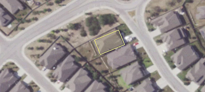 Land with Drive-Thru Potential