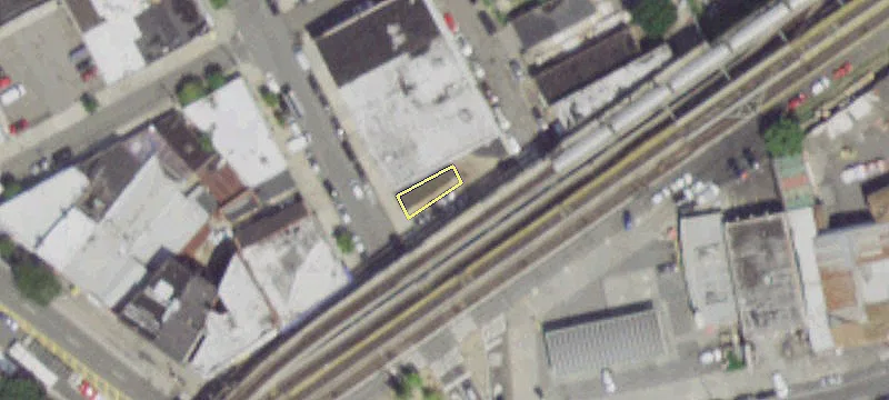 Westchester Square Retail Building