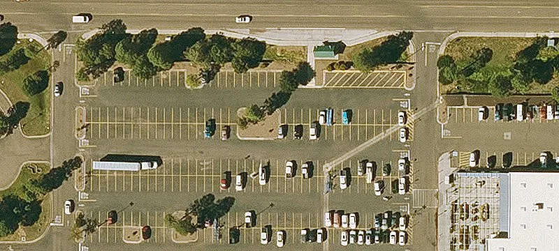 Prime Retail Space in Show