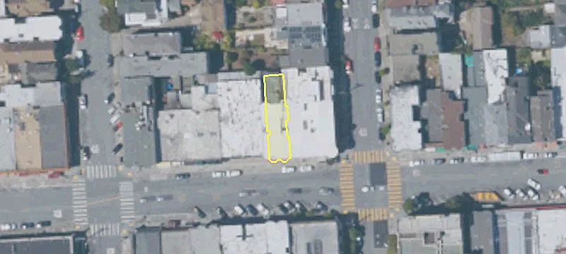 Prime Retail Space on Clement