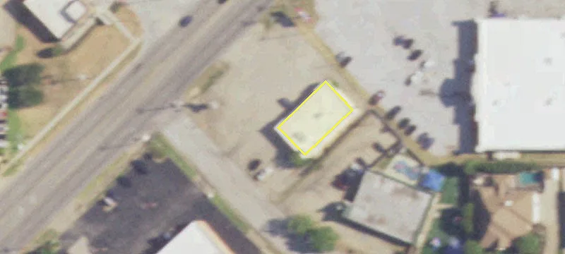 Renovated Shopping Center For Rent