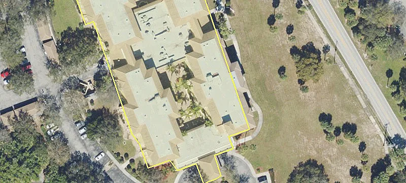 Waterfront Restaurant and Land Lots