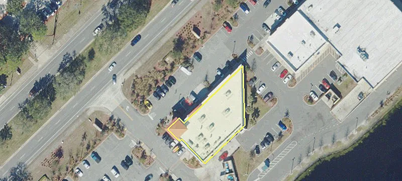 Retail Storefront Opportunity Near Aldi
