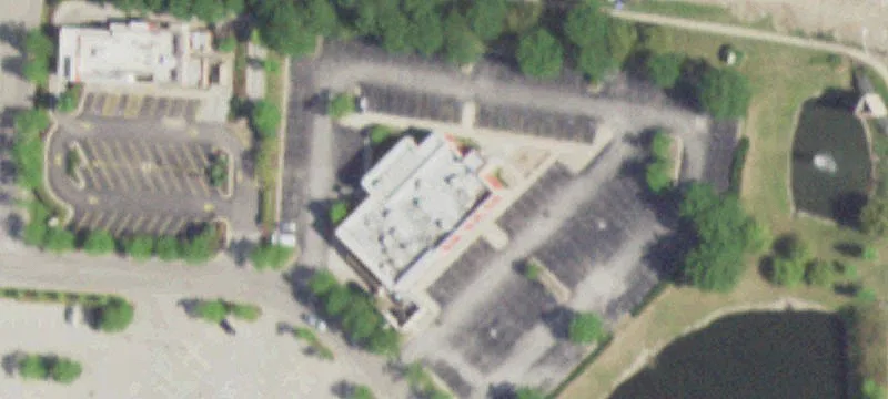 Gurnee Restaurant Building on Corner