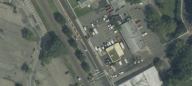 Garage and Warehouse Space Available