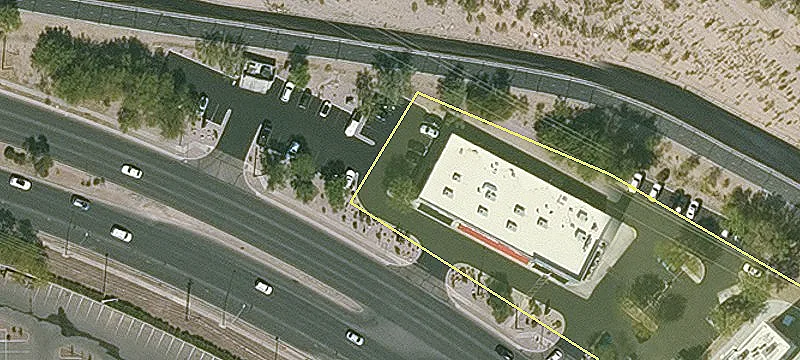 Retail End Cap Space Available