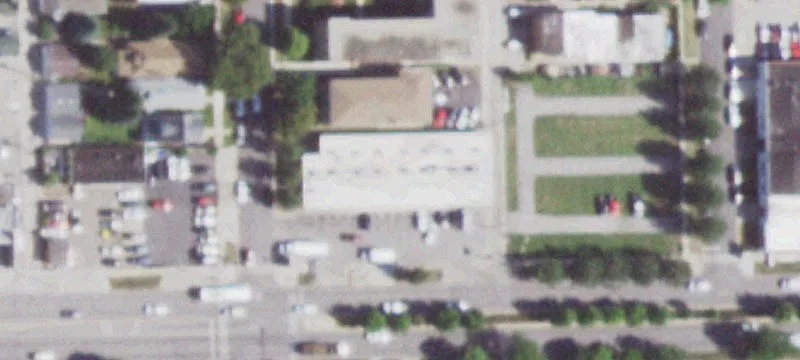 Retail Space on Peterson Avenue