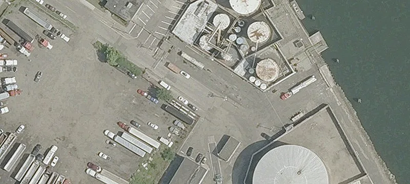 Retail and Gas Station Space