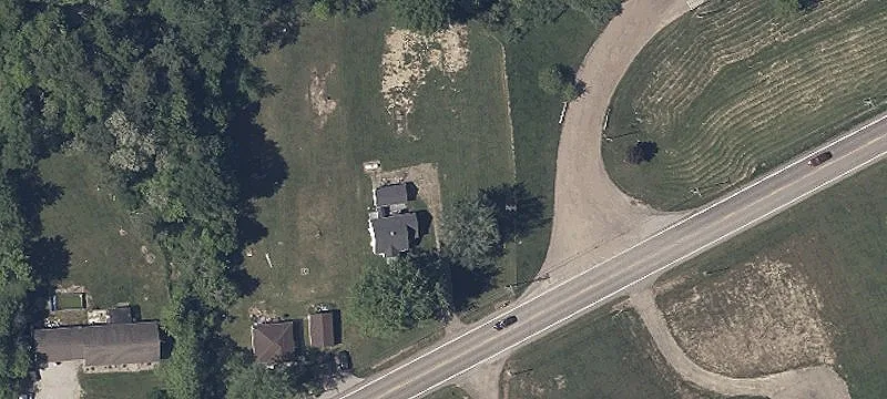 6,900 SF Warehouse with Acreage