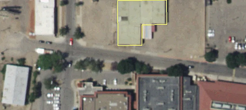 Retail Space with Excellent Visibility