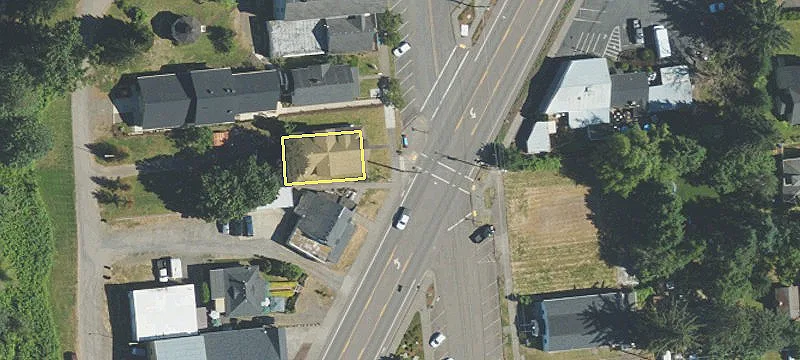 Aurora Land with I-5 Access
