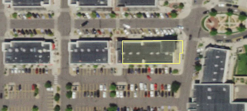 Retail Space in Aurora Center