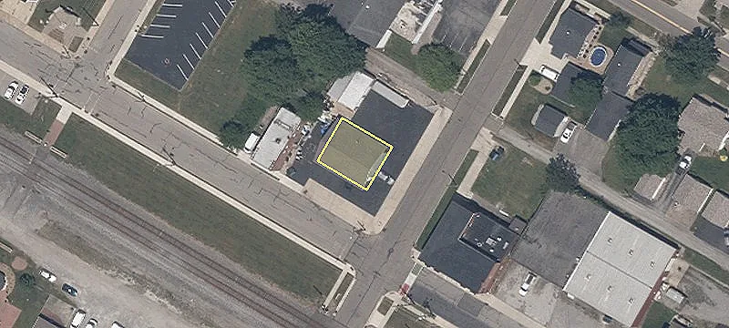 Lowellville Warehouse and Garage ForSale