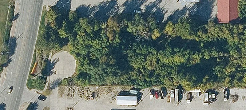 North Lawrence Land for Lease