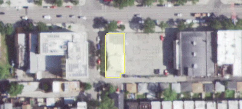 Retail Space on Corner Location