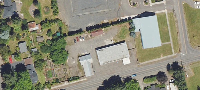 Retail Space Near Forest Grove