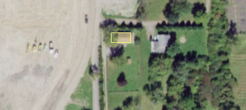 Commercial Land in Retail Corridor