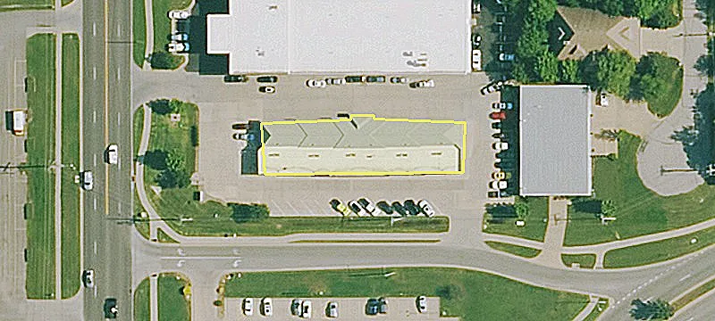 Flex Space with Overhead Doors
