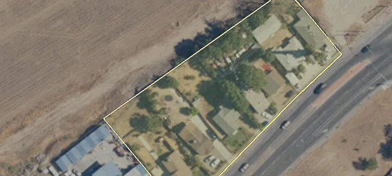 Retail Space in Madera, CA