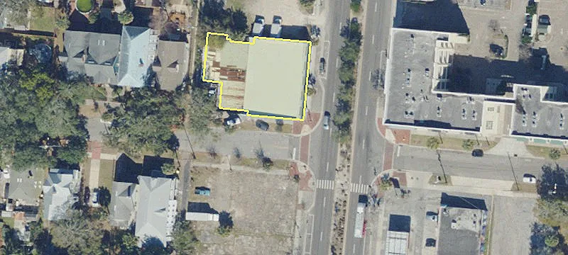 Historic Springfield Retail End-Cap Space