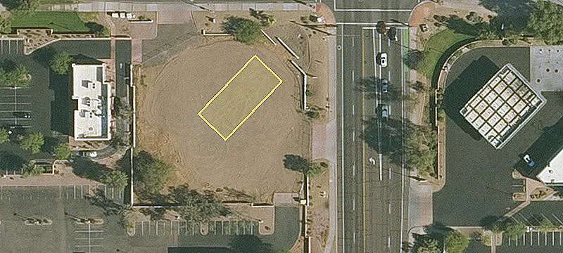 Commercial Land with High Visibility