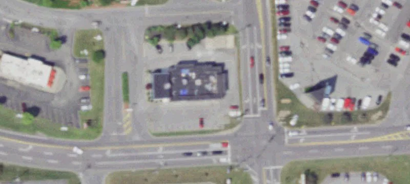 Retail/Office Space in Cicero, NY